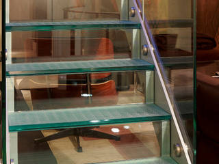 Art Deco Penthouse, Ion Glass Ion Glass Escaleras Vidrio