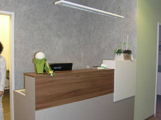 Einrichtung einer Arztpraxis , heyden-design heyden-design Commercial spaces Wood-Plastic Composite