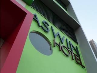 Aswin Hotel, sony architect studio sony architect studio Commercial spaces