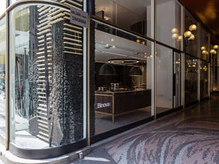 Showroom Binova Milano, BINOVA MILANO BINOVA MILANO 現代廚房設計點子、靈感&圖片