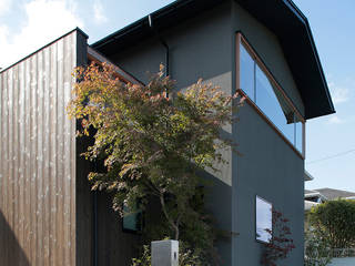 北大和の家, ニュートラル建築設計事務所 ニュートラル建築設計事務所 منزل عائلي صغير خشب Wood effect