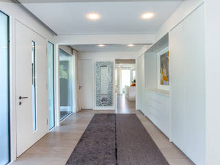 A dream home that is good for the soul DAVINCI HAUS GmbH & Co. KG Коридор