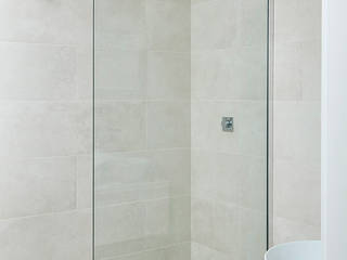 Highgate Home Refurbishment, Patience Designs Studio Ltd Patience Designs Studio Ltd Modern bathroom