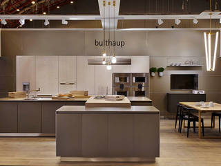 100% Design 2013: Kitchen Architecture's bulthaup b3 stand, Kitchen Architecture Kitchen Architecture Modern kitchen