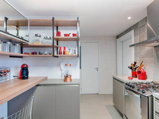 Cozinha Moderna, ME Fotografia de Imóveis ME Fotografia de Imóveis Modern Kitchen Cabinets & shelves