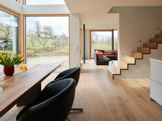 Sonderanfertigung: Landhausdiele im persönlichen Lieblingsfarbton, Parkett Leuthe GmbH Parkett Leuthe GmbH Modern Living Room Wood Wood effect