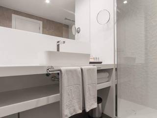 Projects with K-LIFE begin, with the full renovation of Hotel Vincci Soma, KRION® Porcelanosa Solid Surface KRION® Porcelanosa Solid Surface Modern style bathrooms