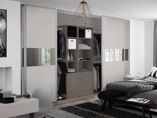Sliding Wardrobe Doors, Sliding Wardrobe World™ Sliding Wardrobe World™ Minimalist bedroom Engineered Wood Transparent