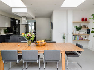 Large Rear Extension, Semi-detached House, Woodford Green, North-East London, Model Projects Ltd Model Projects Ltd Modern dining room