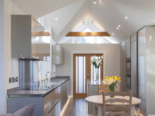Stoke Row - Modern Kitchen, cu_cucine cu_cucine Built-in kitchens Grey