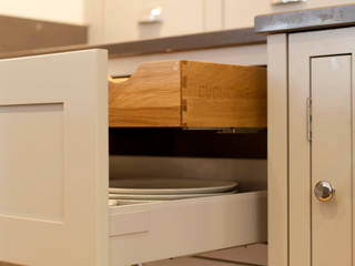 Aston Upthorpe - In-Frame Kitchen, cu_cucine cu_cucine Country style kitchen