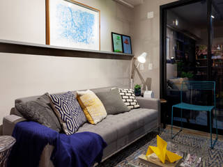 Apartamento de 35m² - Edifício Brasil, Decoradoria Decoradoria Moderne Wohnzimmer Holzwerkstoff Grau