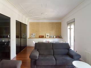 CASA L'EIXAMPLE, 29 VINT-I-NOU ARQUITECTURA 29 VINT-I-NOU ARQUITECTURA Living room