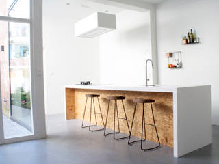 Woonhuis Regentes, Bruusk architecten Bruusk architecten Kitchen units Plastic