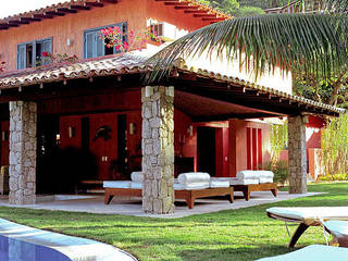 CASA ANGRA DOS REIS, Maria Claudia Faro Maria Claudia Faro Tropical style houses