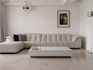 “回 - Back to Home”, 禾光室內裝修設計 ─ Her Guang Design 禾光室內裝修設計 ─ Her Guang Design Minimalist living room White