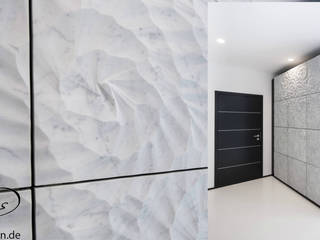 luxury marble cabinets / marble shelf wall / by Luis Design, Luis Design Luis Design Hành lang, sảnh & cầu thang phong cách hiện đại Đá hoa cương