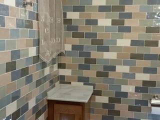 Baño, CONSTRUCCIONS VICTOR IVARS IVARS CONSTRUCCIONS VICTOR IVARS IVARS Rustic style bathroom