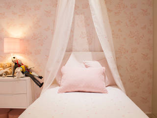 Quarto de Gêmeas, FlyBaby FlyBaby Nursery/kid’s room