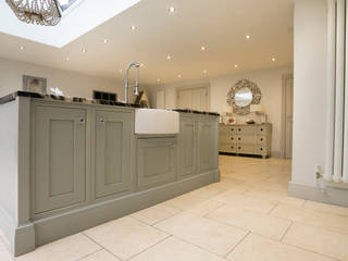 Timber Kitchen Aintree, Cleveland Kitchens Cleveland Kitchens Built-in kitchens