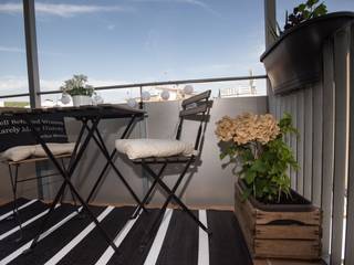 Proyecto Sarrià de Ter, Redecoram Home Staging Redecoram Home Staging Modern balcony, veranda & terrace