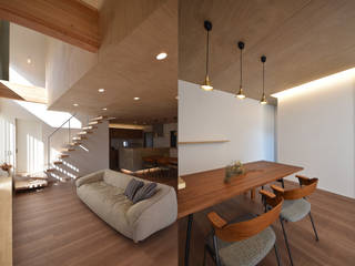 今泉の家, 熊倉建築設計事務所 熊倉建築設計事務所 Modern living room Solid Wood Multicolored