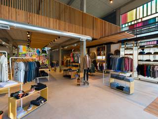 PARA ENVIAR (GONGO SHOP), SCHLATTER arquitectura y diseño SCHLATTER arquitectura y diseño Gewerbeflächen