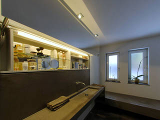 Natursteinduschbad, Axel Fröhlich GmbH Axel Fröhlich GmbH Moderne Badezimmer