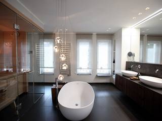 Masterbad mit Sauna, AID-Studio AID-Studio Modern bathroom Marble