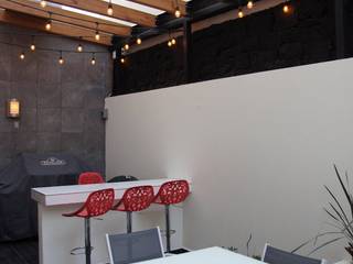 Proyecto "Red Chair", Franko & Co. Franko & Co. Industrialer Balkon, Veranda & Terrasse