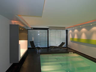Schwimmbad H, Architekturbüro zwo P Architekturbüro zwo P Moderne zwembaden