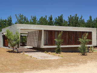 Casa S & S, Besonías Almeida arquitectos Besonías Almeida arquitectos Minimalistyczne domy Beton