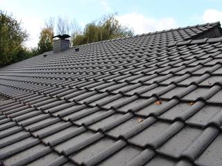 Dachsanierung in Herford, Dachdeckermeisterbetrieb Dirk Lange Dachdeckermeisterbetrieb Dirk Lange Gable roof Bricks