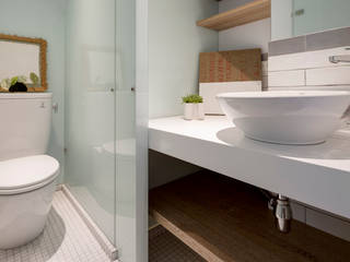 小圓滿, 磨設計 磨設計 Scandinavian style bathroom Glass