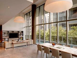 Lofty Ideals Apartment at Leedon Residence, Lim Ai Tiong (LATO) Architects Lim Ai Tiong (LATO) Architects Modern dining room