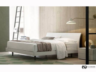 PRODUTOS ESPECIAIS: Cama Novamobili, INTERDOBLE BY MARTA SILVA - Design de Interiores INTERDOBLE BY MARTA SILVA - Design de Interiores Classic style bedroom