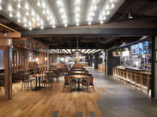 CJ FOODWORLD 잠실롯데점, (주)리슨커뮤니케이션 (주)리슨커뮤니케이션 Espacios comerciales Aluminio/Cinc