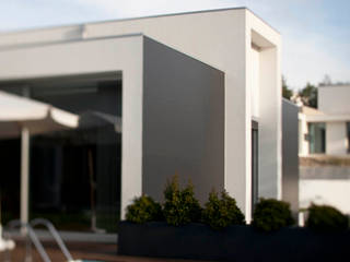 Vivenda em Famalicão - SHI Studio Interior Design, ShiStudio Interior Design ShiStudio Interior Design Front yard