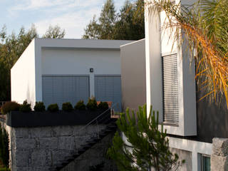 Vivenda em Famalicão - SHI Studio Interior Design, ShiStudio Interior Design ShiStudio Interior Design Modern walls & floors