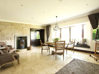 Walkersons Traditional Manor House, JSD Interiors JSD Interiors Country style dining room Limestone