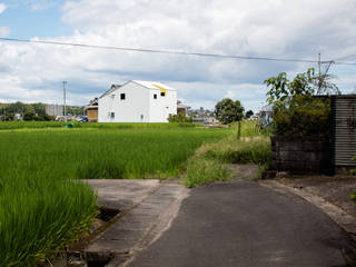 House-St, 伊藤憲吾建築設計事務所 伊藤憲吾建築設計事務所 木造住宅 金属