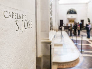 Lettering Santuário de Fátima, Gárgula Gótica Gárgula Gótica Paredes y pisos minimalistas Piedra