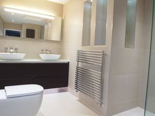 His 'n' Hers Ensuite, DeVal Bathrooms DeVal Bathrooms Banheiros modernos