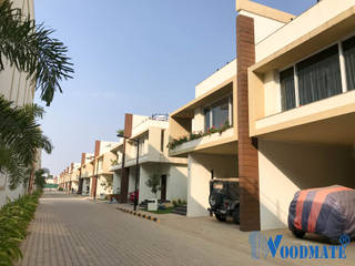 Villa Project at Renaissance Nature Walk, Deccan Structural Systems Pvt. Ltd. Deccan Structural Systems Pvt. Ltd. منازل