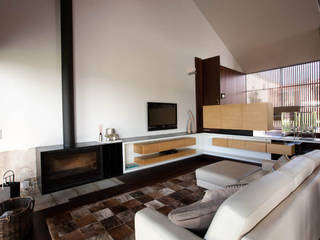 Casa de Quinta - VILA DO CONDE, ShiStudio Interior Design ShiStudio Interior Design Scandinavian style living room