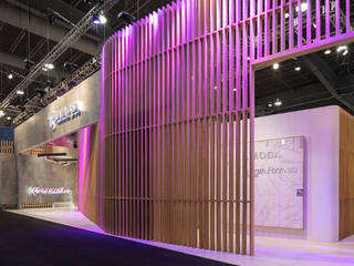 Stand Artech, Local 10 Arquitectura Local 10 Arquitectura Lantai