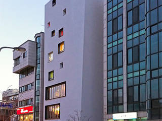 GAEA BUILDING, (주)건축사사무소 예인그룹 (주)건축사사무소 예인그룹 Cầu thang Bê tông