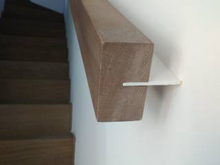 Pasamanos homify Escaleras Madera Acabado en madera pasamanos,madera,escalera,tarima