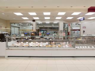 FROIZ uses KRION for its Fuenlabrada supermarket in Madrid, KRION® Porcelanosa Solid Surface KRION® Porcelanosa Solid Surface Коммерческие помещения
