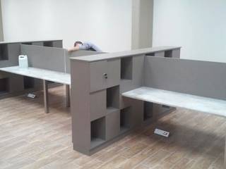 Office Furniture, Sunbird Interiors Sunbird Interiors Commercial spaces Gỗ-nhựa composite